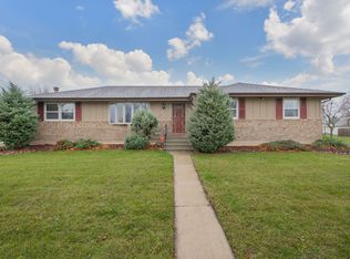 1849 Delrose St, Joliet, IL 60435