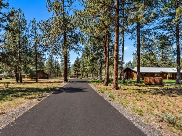 69269 Crooked Horseshoe Rd, Sisters, OR 97759