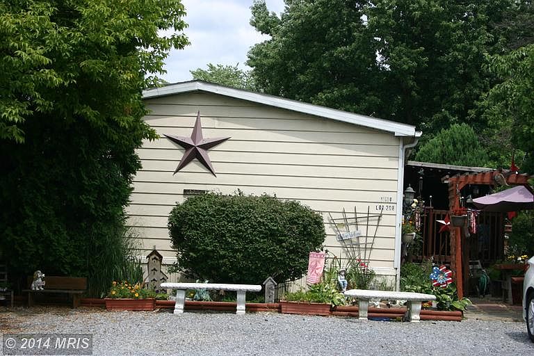 1st image of 11114 Lakeside Dr
