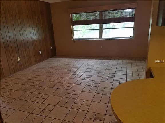 5th image of 3563 Prado Dr