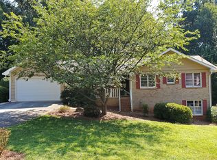 484 Royal Oaks Ter, Stone Mountain, GA 30087