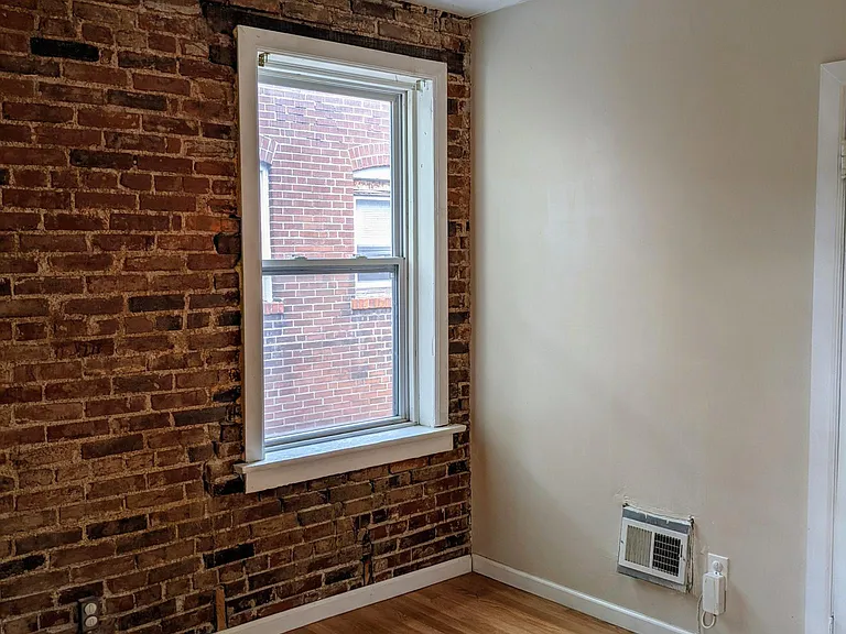3926 Penrose St #2F — Photo 11