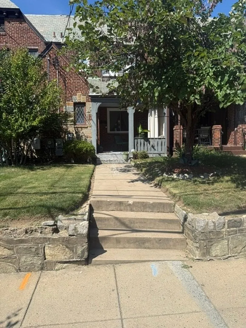 Charming 3BR House in Washington, DC — Photo 2