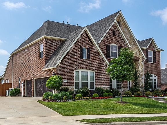 3rd image of 3111 Wimberley Ln