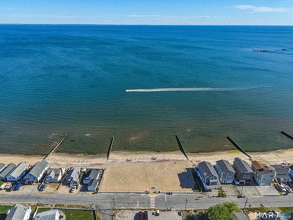 3rd image of 52 Chalker Beach Road