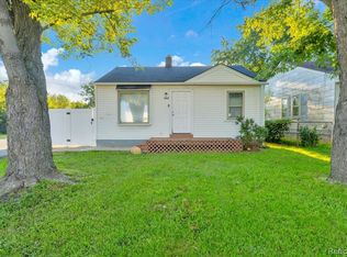 6837 Middlebelt Rd, Romulus, MI 48174