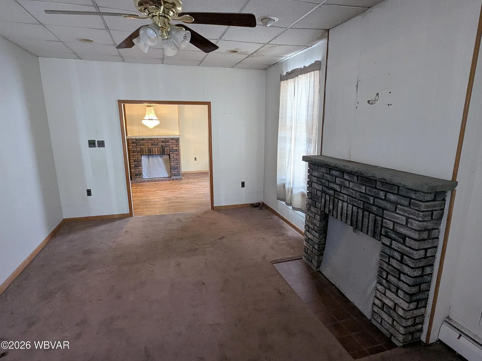 3 bed, 1.0 bath, 1240 sqft, $1,050 — Photo 3