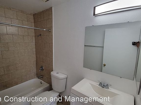 3rd image of 14801 Delano St #14801DELAN