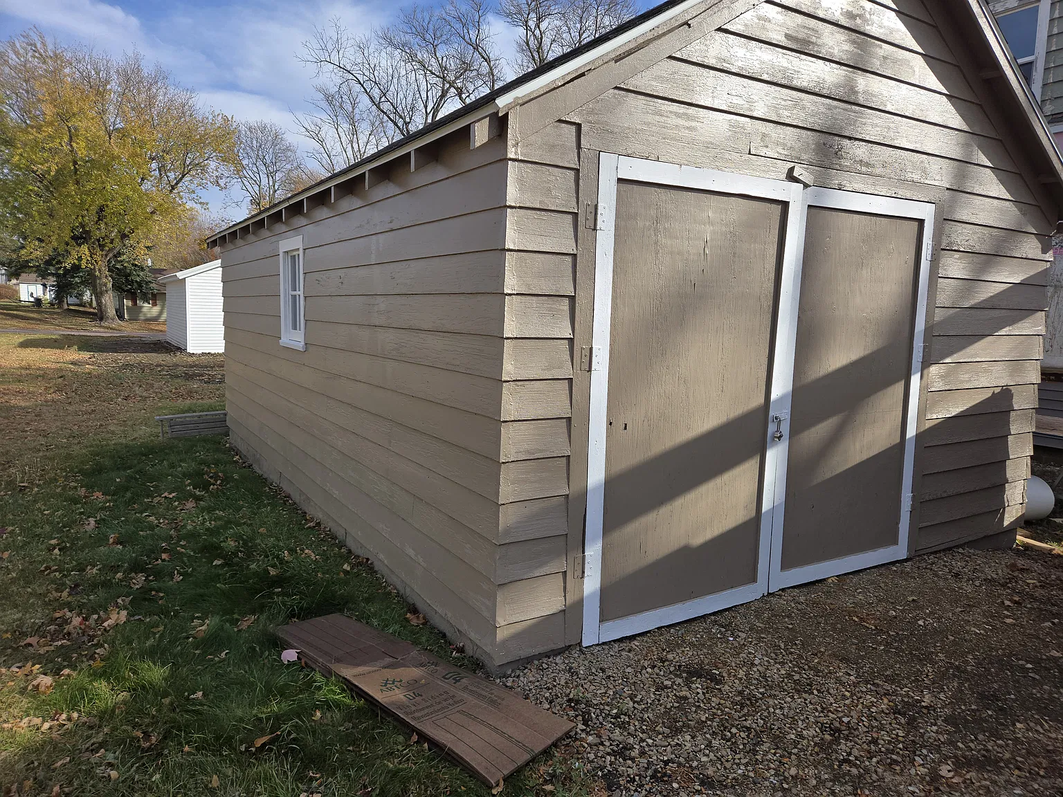 4 bed, 1.5 bath, $1,100 — Photo 3