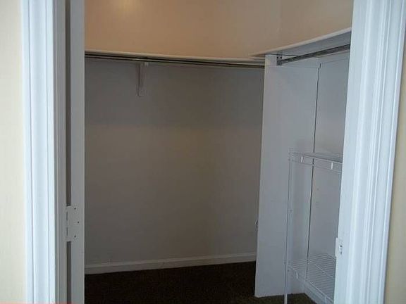 Walk In Closet