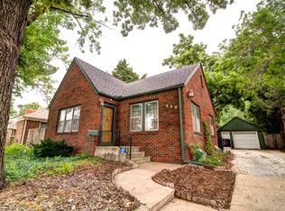 930 S Hillside Ave, Wichita, KS 67218