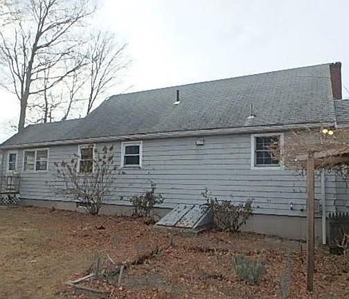 2nd image of 313 Essex St