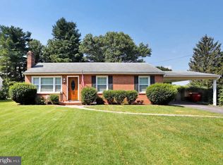 9 Haywood Cir, Hagerstown, MD 21740