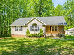 4377 Three Bridge Rd, Powhatan, VA 23139