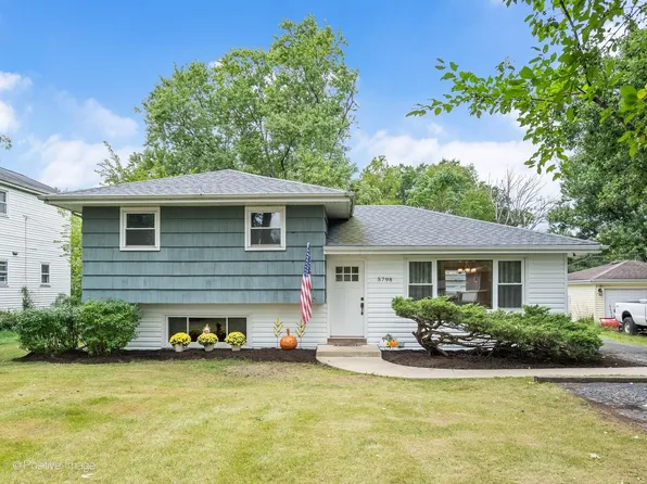 5798 Pershing Ave, Downers Grove, IL 60516