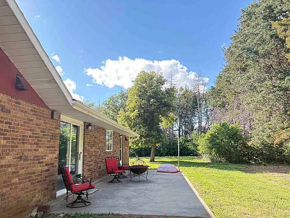 4th image of 55501 832nd Rd