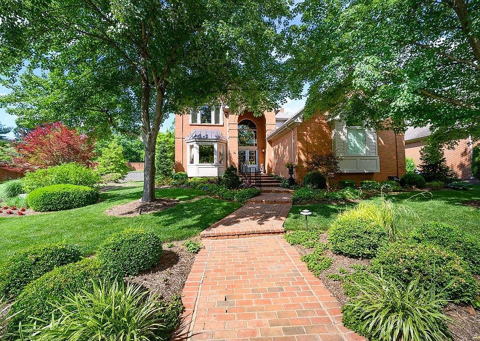 1st image of 1825 Saint Ives Cir