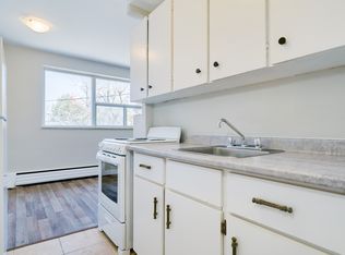 1795 Jane St #107, Toronto, ON M9N2S7