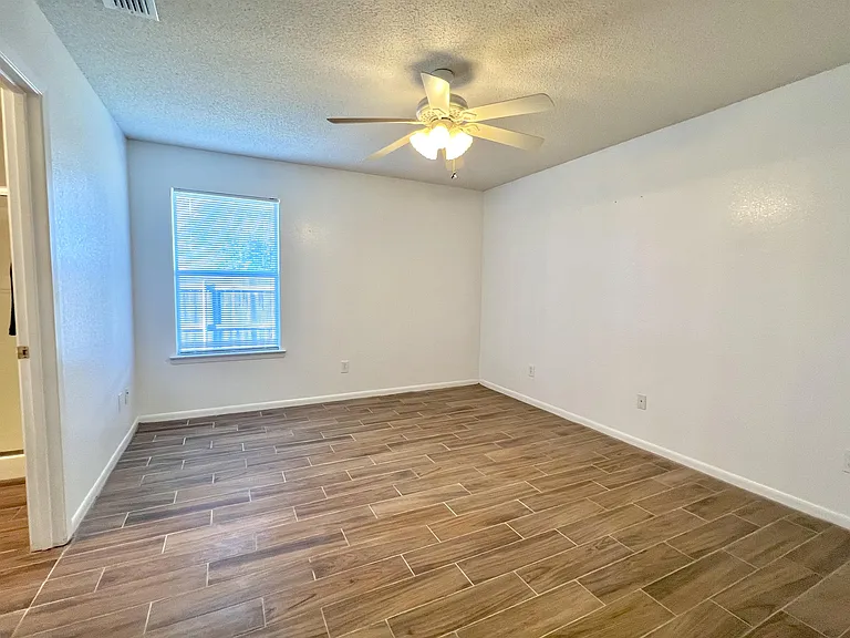 5427 Ricci St #2 — Photo 15