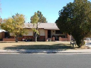1319 N 26th St, Mesa, AZ 85213