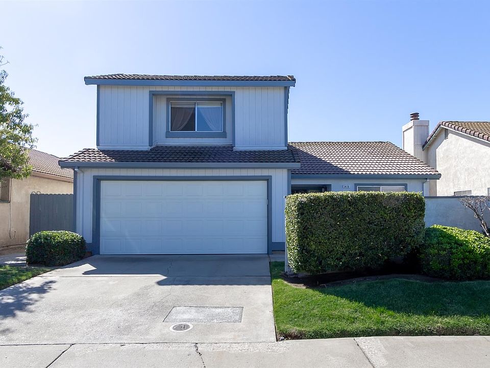 1st image of 3420 Suffolk Dr