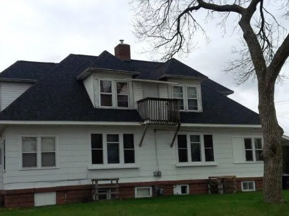 1803 7th St E, Menomonie, WI
