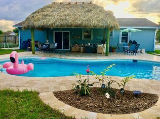 701 Suwanee Ave, Jupiter, FL 33458