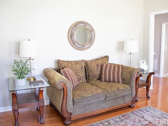 4th image of 225 Timber Meadow Lake Dr