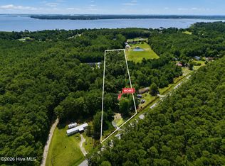 390 Old Winberry Rd, Newport, NC 28570
