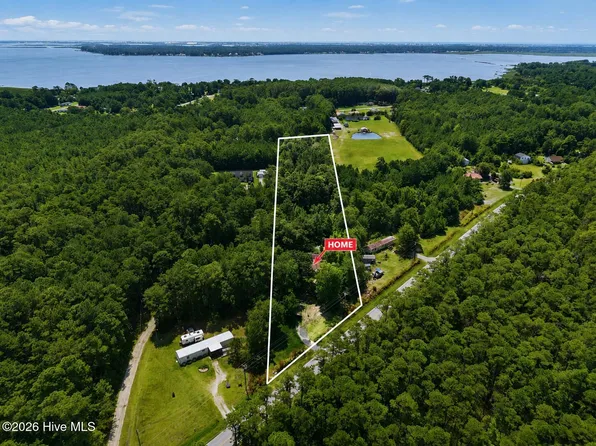 390 Old Winberry Road, Newport, NC 28570