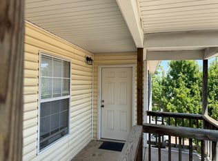 970 N Oakland Ave APT 12, Fayetteville, AR 72701