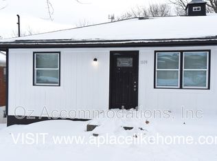 1109 S Appleton Ave, Independence, MO 64053
