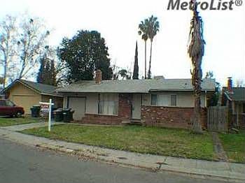 1st image of 9012 Rosewood Dr