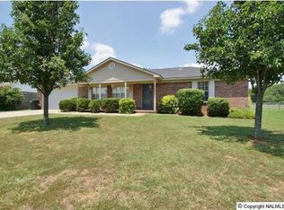 105 Elkwood Rd, Hazel Green, AL 35750