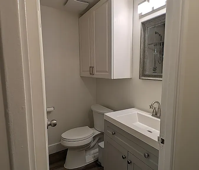 Consort Cres — Photo 18