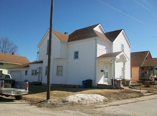 1012 Haliburton St, Trenton, MO 64683
