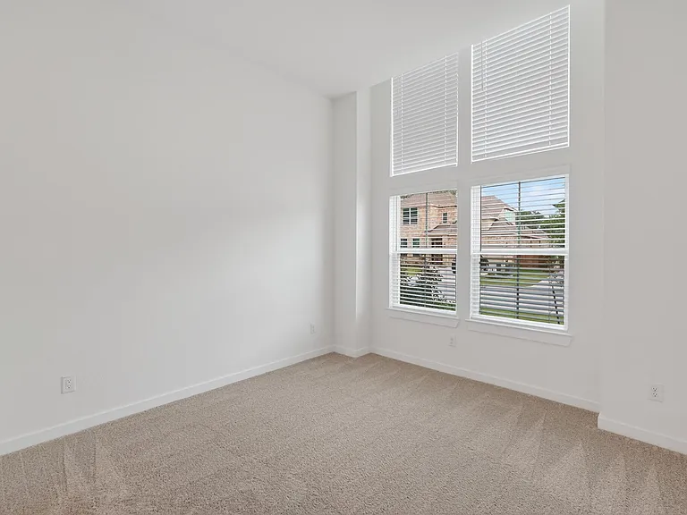 9437 Pacific Crest Ct — Photo 26
