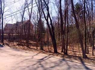 7 Gulf St, Shrewsbury, MA 01545