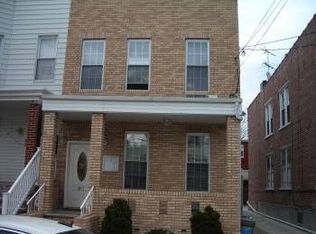 6817 75th St, Middle Village, NY 11379