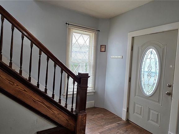 3rd image of 4506 Smithfield St