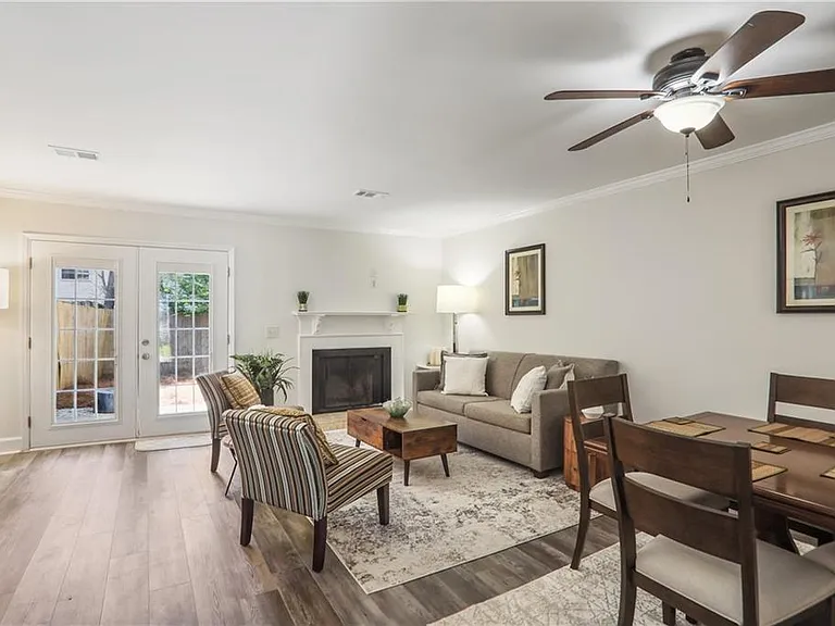 1820 Cumberland Valley Pl SE — Photo 3