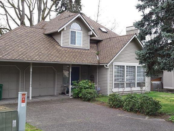 5th image of 10717 158th Ct NE