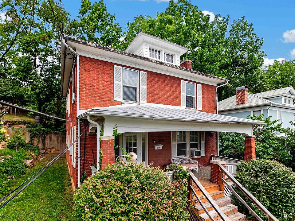 1st image of 237 Sycamore St