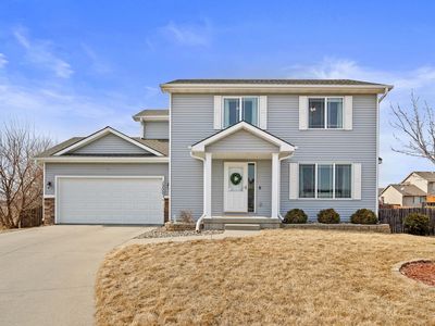 1330 93rd St, West Des Moines, IA, 50266