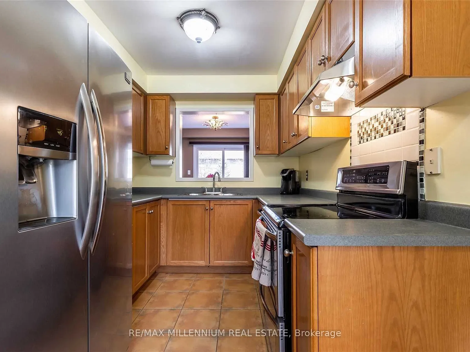 3 bed, $3,000 — Photo 3