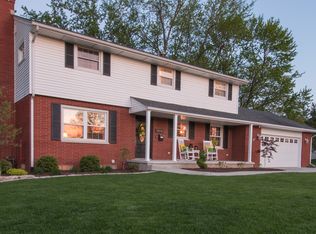 1404 Westgate Rd, Washington, IL 61571