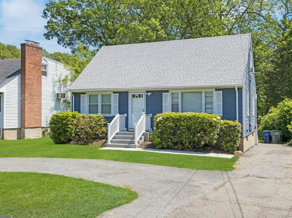 1655 Old Town Road, Bridgeport, CT 06606