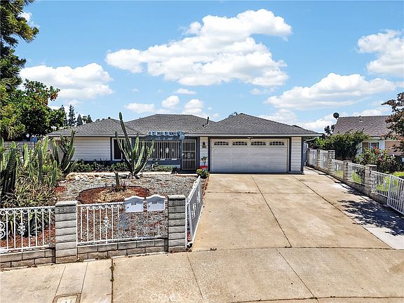 2nd image of 2204 Wilkie Dr