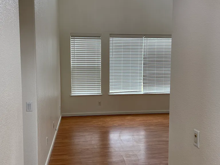 3572 Sepulveda Ave — Photo 13