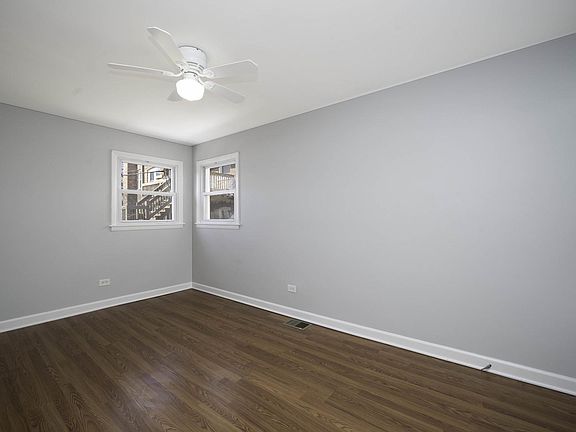 4th image of 6406 S Albany Ave #1